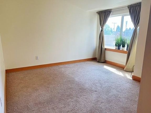 3rd Floor Master Bedroom