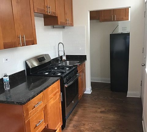 3rd image of 2132 N Campbell Ave APT 3