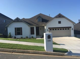 1108 Tahoe Dr, Maumelle, AR 72113