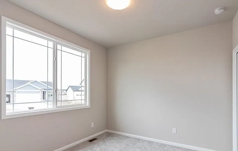 610 NE 57th St — Photo 12
