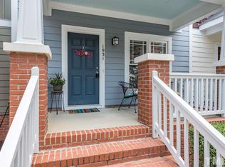 1031 Mica Lamp Ct, Apex, NC 27502