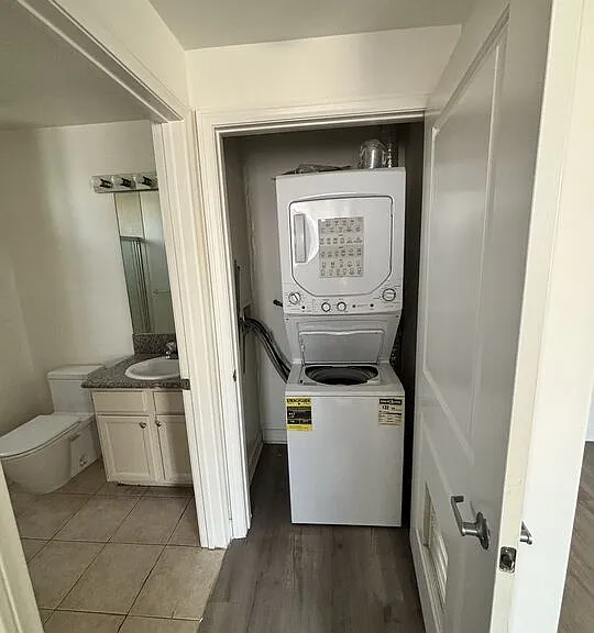 1412 S Sherbourne Dr #204 — Photo 7