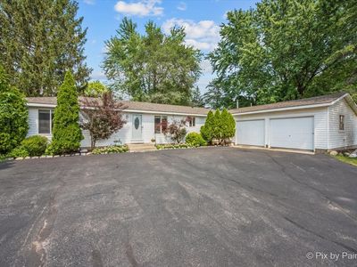 3500 Biscayne Rd, McHenry, IL, 60050