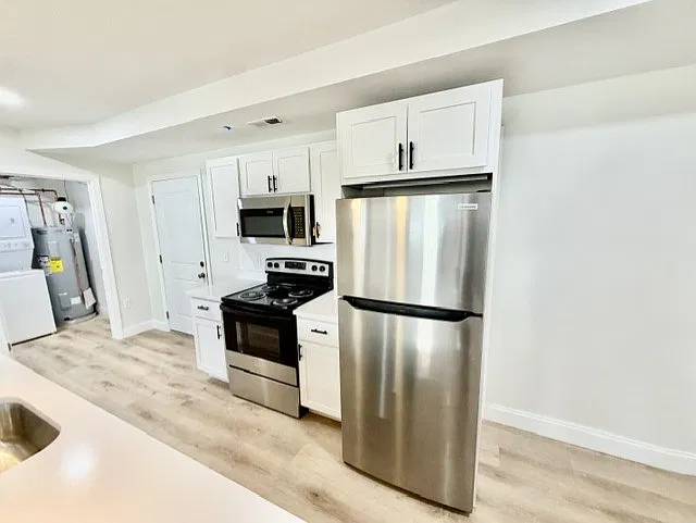 1 bed, 9999 sqft, $3,595 — Photo 2