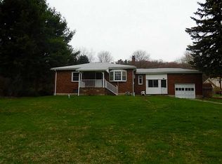 114 Bunchberry Ln, Greensburg, PA 15601