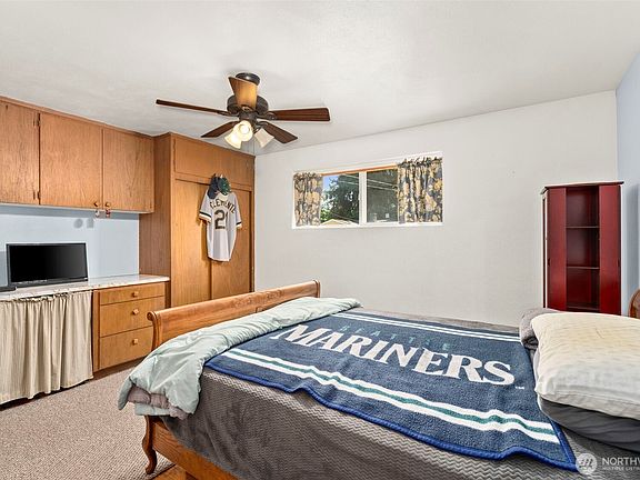 5th image of 5012 19th Avenue SE