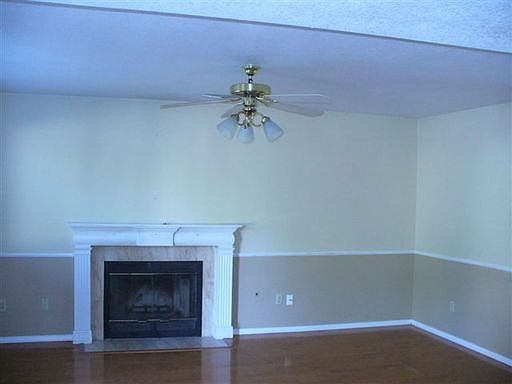5th image of 5949 Laguna Park Dr