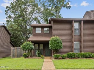 821 Planters Point Dr, Canton, MS 39046