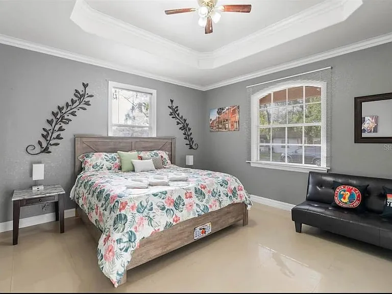 2324 W Palmetto St — Photo 22