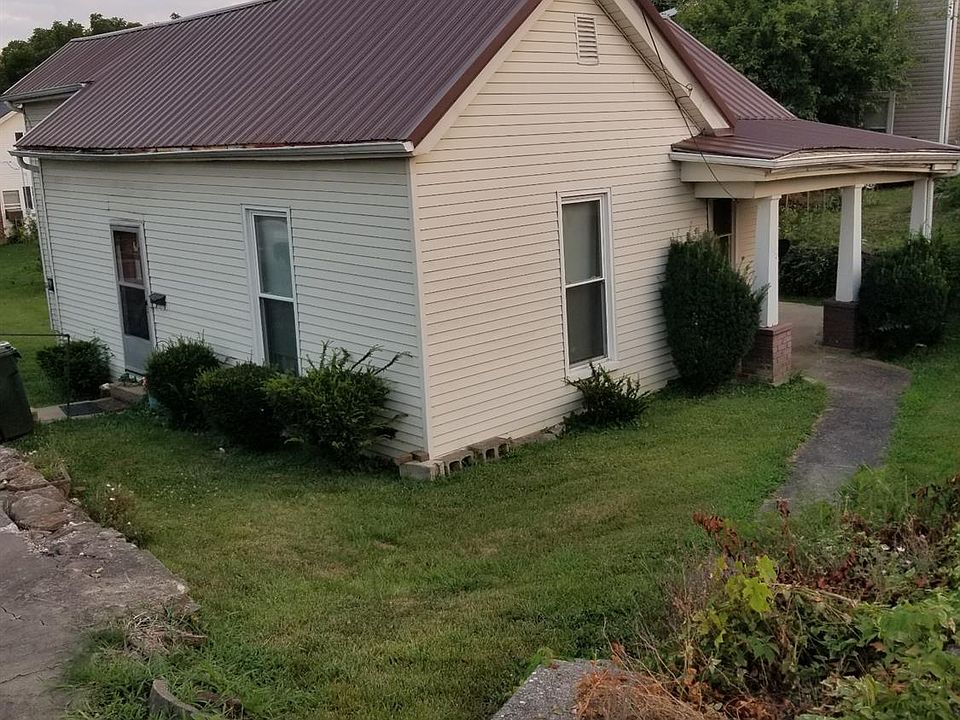 2nd image of 115 Tureman Ave
