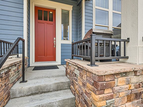 4th image of 1854 Jules Ln