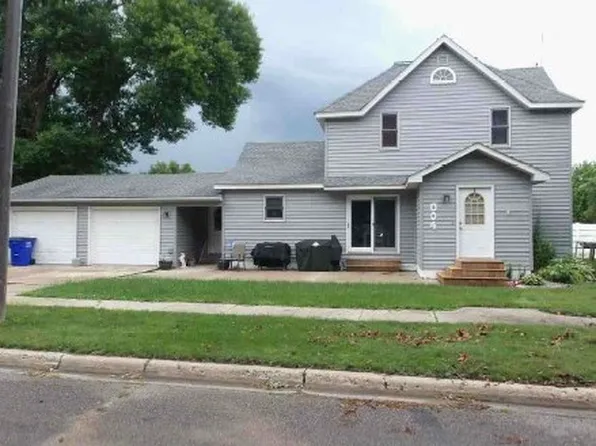 804 9th Ave, Clarkfield, MN 56223
