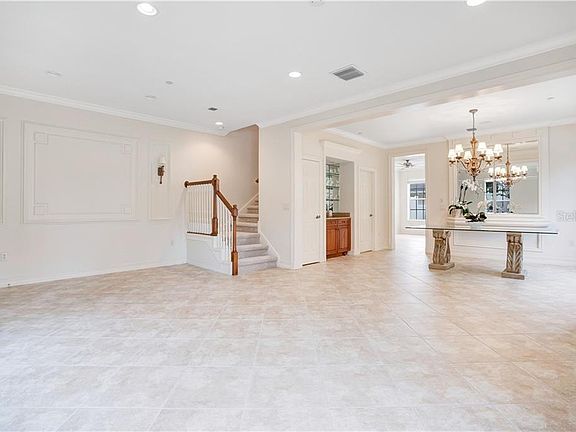 4th image of 1048 Lake Baldwin Ln