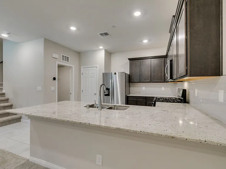 2604 Ercolano St — Photo 21