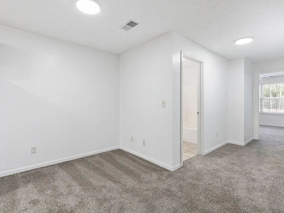 Mid-Town Apartments