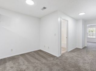 Mid-Town Apartments, Warrensburg, MO 64093