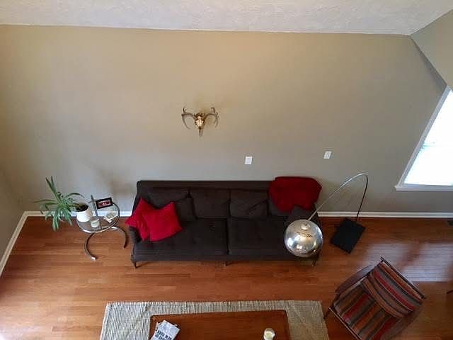 1st image of 2510 W 7th St