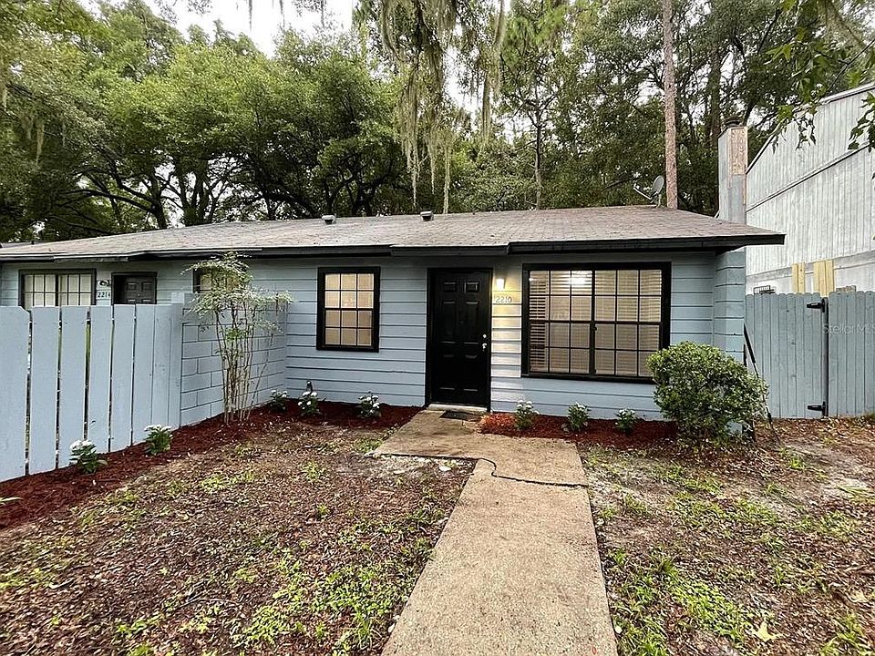 1st image of 2210 SW 70th Ter