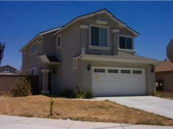 250 Avenue 6, Lake Elsinore, CA 92530