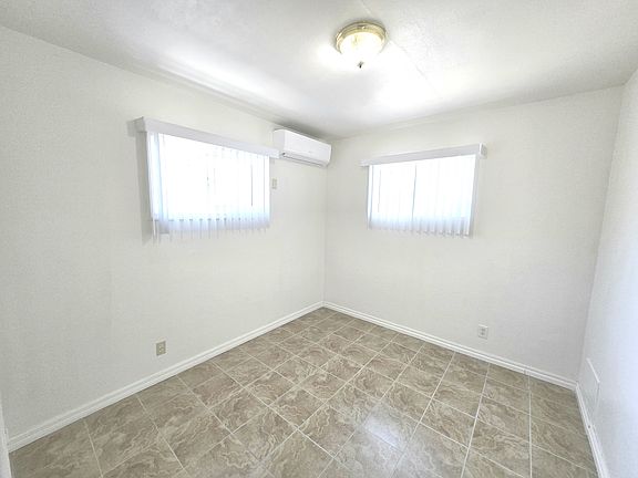 5th image of 516 S Vine Ave #516