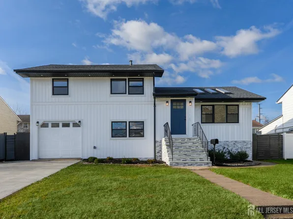 537 Ford Ave, Fords, NJ 08863