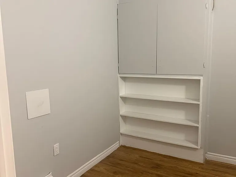 129 Main St #7 — Photo 7
