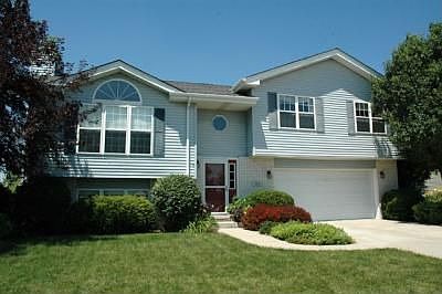 2nd image of 301 E Butler Ave