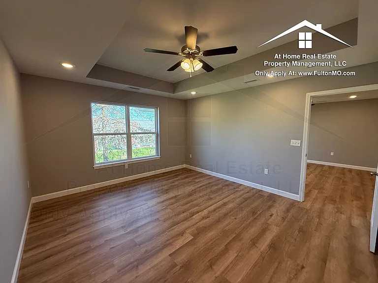 2620 N Bluff St #101 — Photo 11