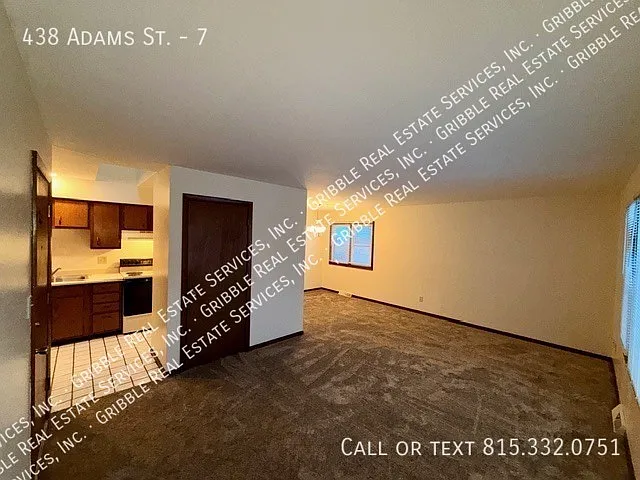 438 Adams St #7 — Photo 3