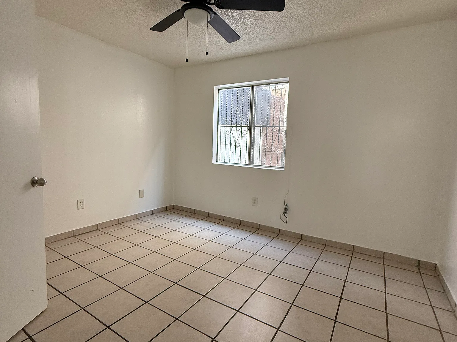 3 bed, $2,800 — Photo 4