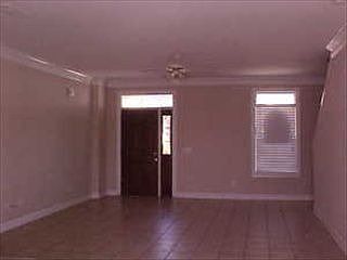 2nd image of 1419 Loch Ln