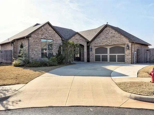 1716 Harvest Ln, Edmond, OK 73003