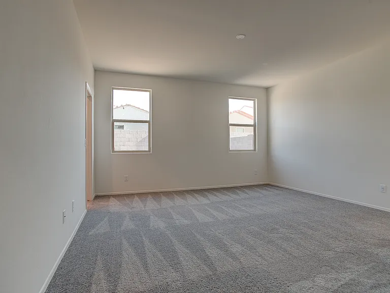 12340 W Kaler Dr — Photo 17