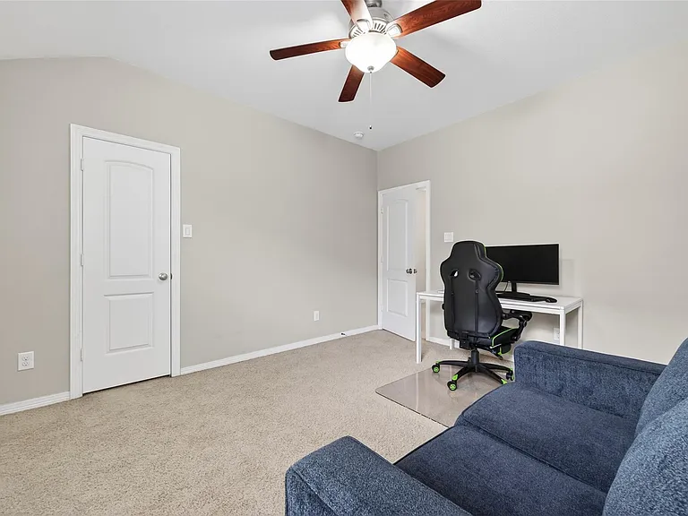 4114 Dover Harbor Ln — Photo 31