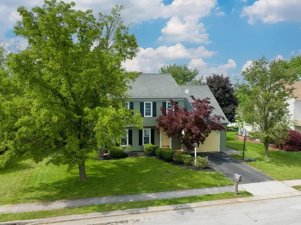 2751 Olde Field Dr, York, PA 17408