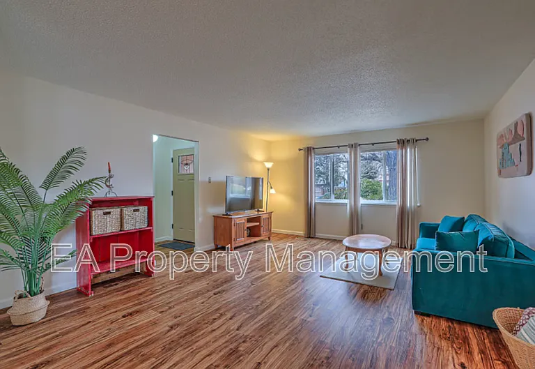 9308 Gutierrez Rd NE — Photo 1