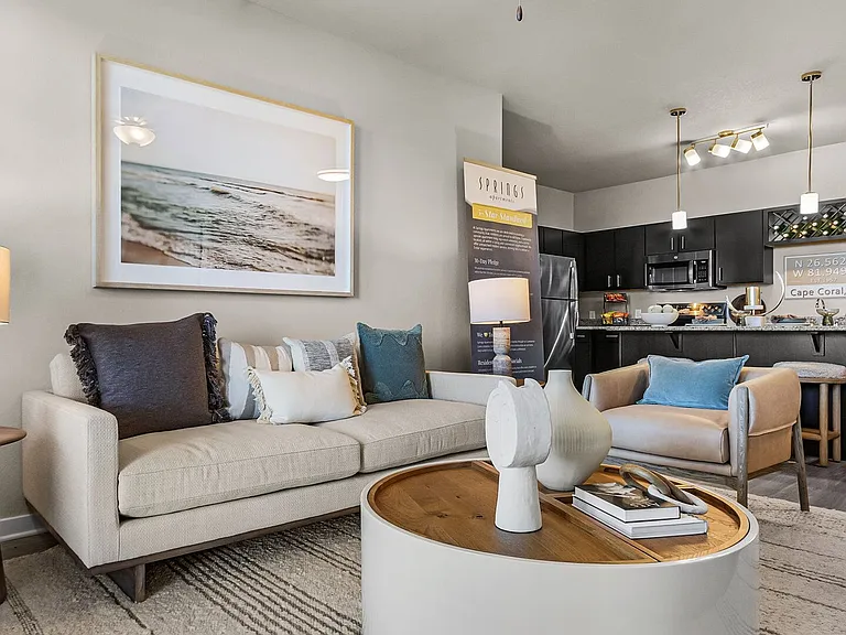 Springs at Coral Shores — Photo 3