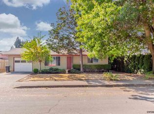813 Mitchell St NE, Salem, OR 97301