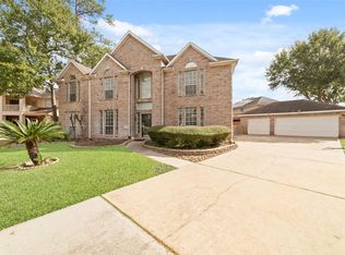 9003 Memorial Hills Dr, Spring, TX 77379