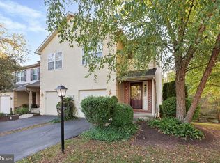 125 Vernon Ct, Lansdale, PA 19446