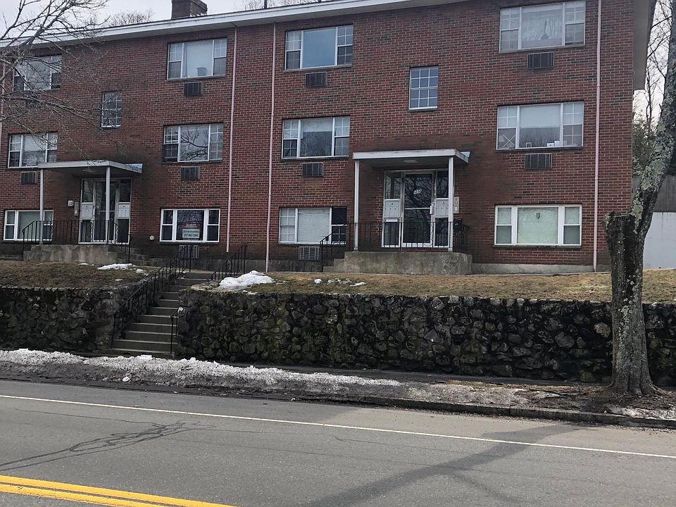 2nd image of 1484 Mass Ave #B