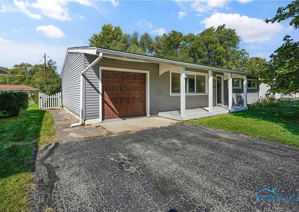 1st image of 231 Margaret Pl