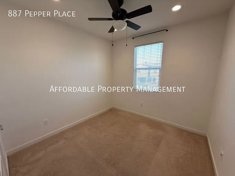 887 Pepper Pl — Photo 13