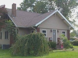 2077 Midland Beaver Rd, Industry, PA 15052