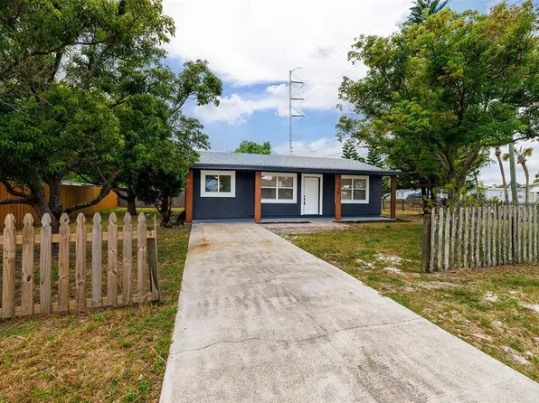2796 52nd Ave N, Saint Petersburg, FL 33714