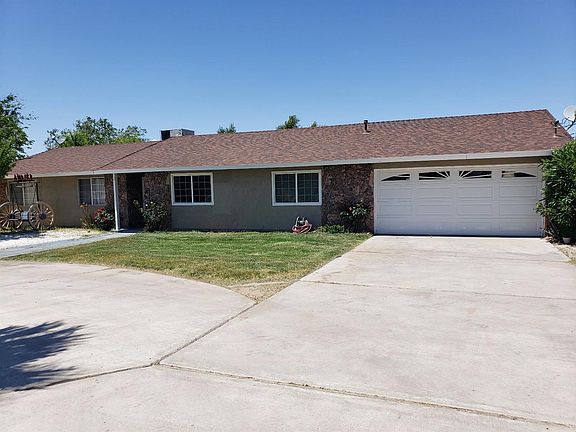 2nd image of 14960 Live Oak Ave