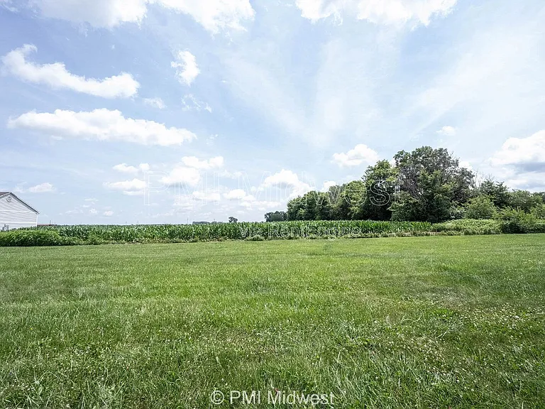 328 Progress Rd #B22 — Photo 20
