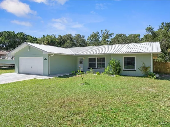 340 N Lochview Ter, Crystal River, FL 34429
