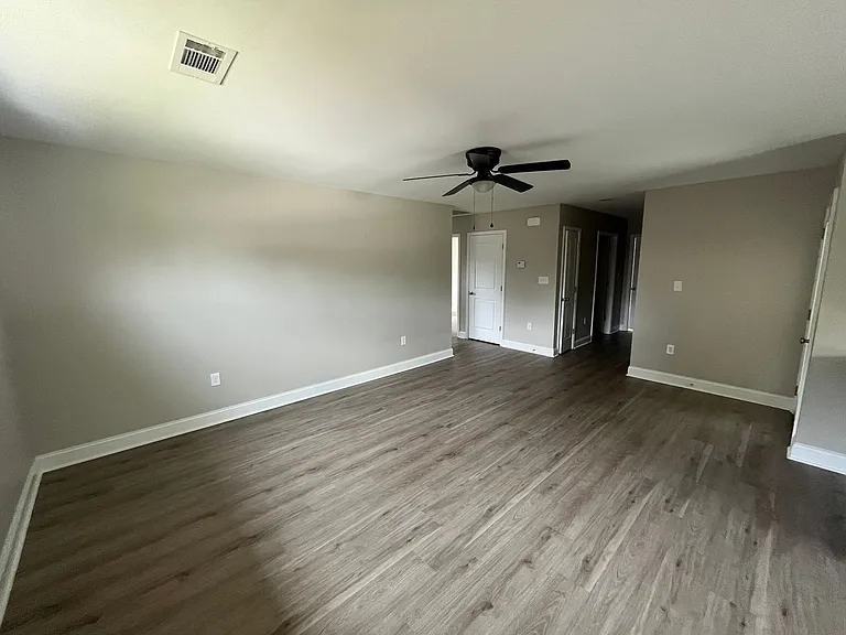 817 Ellis St — Photo 22