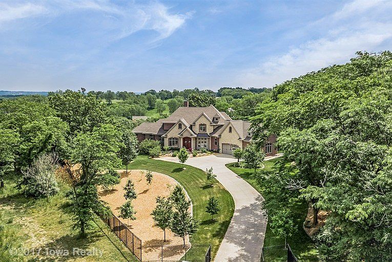 1st image of 34450 Red Oak Ln